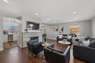 1119 Nichols LN 