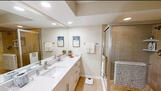 Beautiful Furnished Condo on the Beach