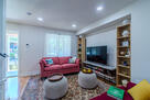 Flexible living space with sofa bed and floor