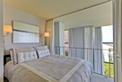 Elegant Executive Flat on Telegraph Hill