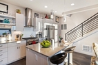 Spacious Luxury View TH  Near  Downtown