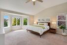5 Bed 4 Bath Near Harmony Corridor