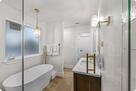 Tub