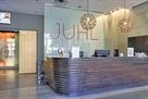 Beautifully Appointed 1 Bdm Condo 9th fl