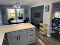 breakfast bar/dining room table