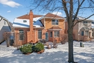 Spacious 4BR Family Home in Hinsdale 