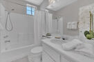 Second bathroom in the hall