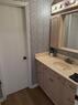 Hall bathroom 2