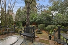 Cozy urban oasis in the garden