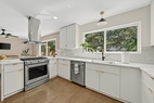 408 Meadowbrook Dr