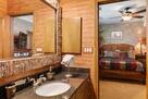 Spacious Townhouse in Arlington, Texas
