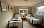 2nd Bedroom (currently with 2 Twin Beds)