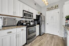 SS appliance with Toaster oven, air fryer