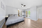 Master Bedroom w conformable queen bed