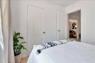 Vanellie Home - Monrovia 
