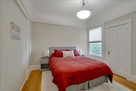 Bedroom 1 - Queen Bed