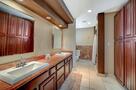 Beautiful 4 Bed Pool Home in Central LV