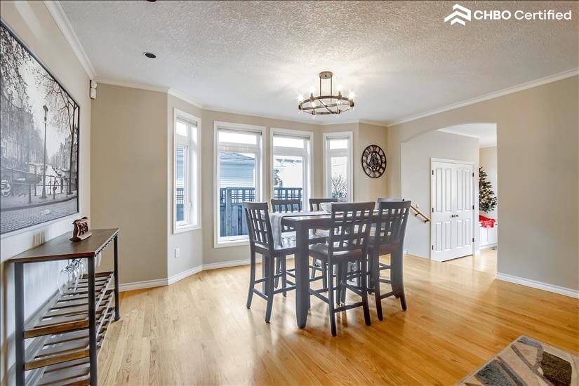 Living Room, bay window, Wind Rack