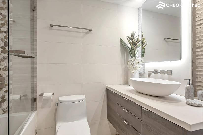 2BR Condo in Marina Del Rey