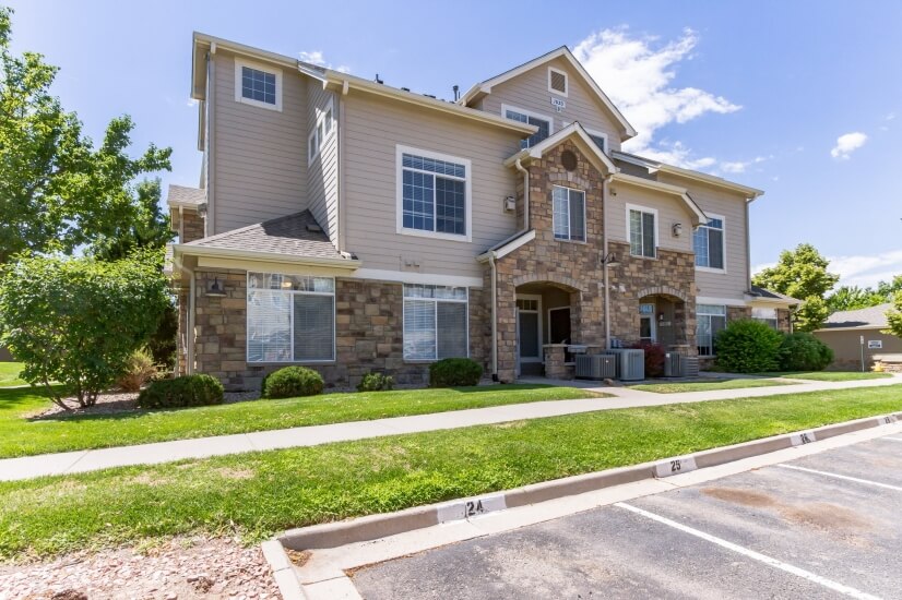 Furnished Houses for Rentals Long & Short Terms Apartments Corporate