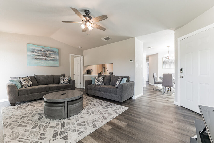 Furnished Houses for Rentals Long & Short Terms Apartments Corporate