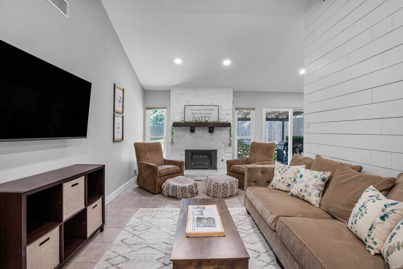 Furnished Houses for Rentals Long & Short Terms Apartments Corporate