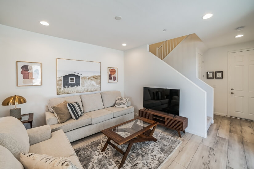 Furnished Houses for Rentals Long & Short Terms Apartments Corporate Housing by Owner