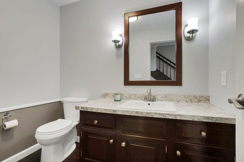 Fully Furnished home rental Zainesville