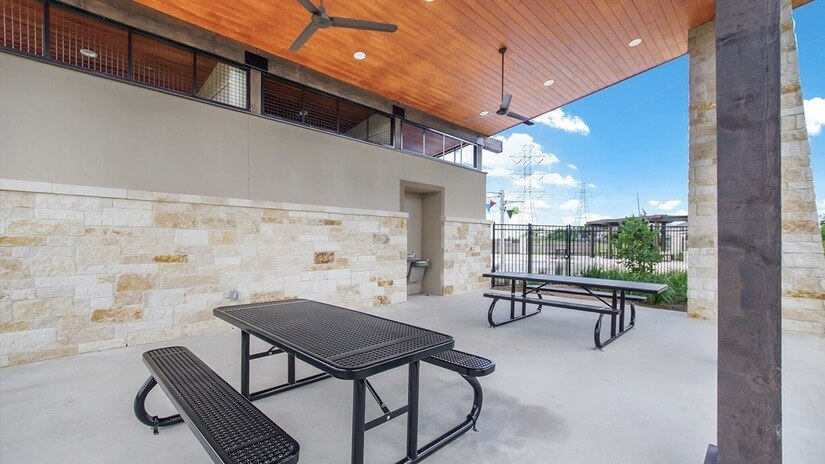 Pet Family Friendly Large Modern 5 Bed