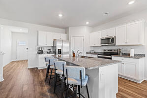 Luxury 5BR Home Near Wilmington Beaches