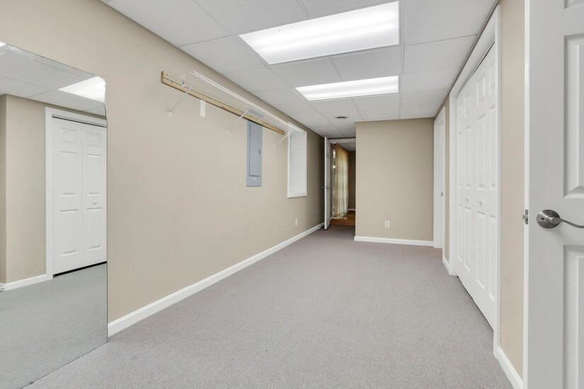 Fully Furnished home rental Zainesville