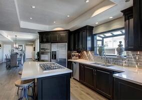 123 10th St Huntington Beach CA 92648