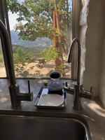 instant hot water faucet for making tea, etc.