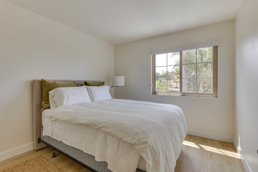 Queen bedroom view 2