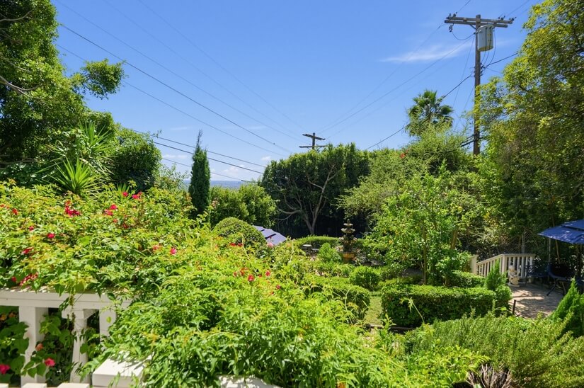 Guest House in West Hollywood Hills CA