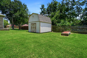 2412 Emerald Circle 