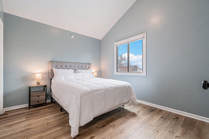 Modern 4BR in Prime Location