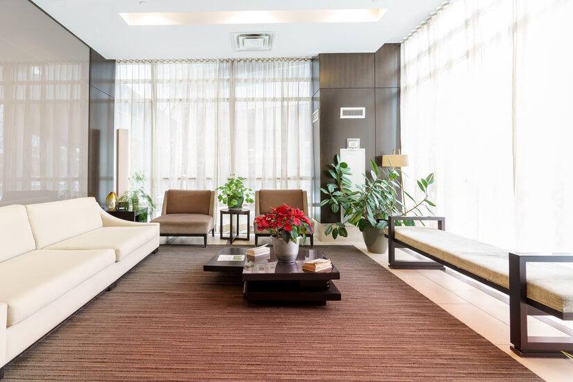 Upscale 1 Bd Condo in North York