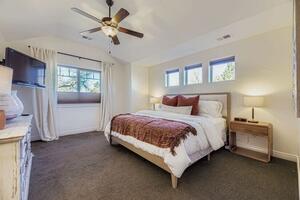 Luxury 6b7b Home close to DU WASH PARK