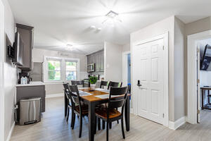 Cozy 3BR Westchester Home 30m to city