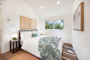 Turnkey 2BR Furnished Home Near UW