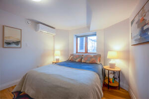 Private 1 BDRM Garden Suite with Parking