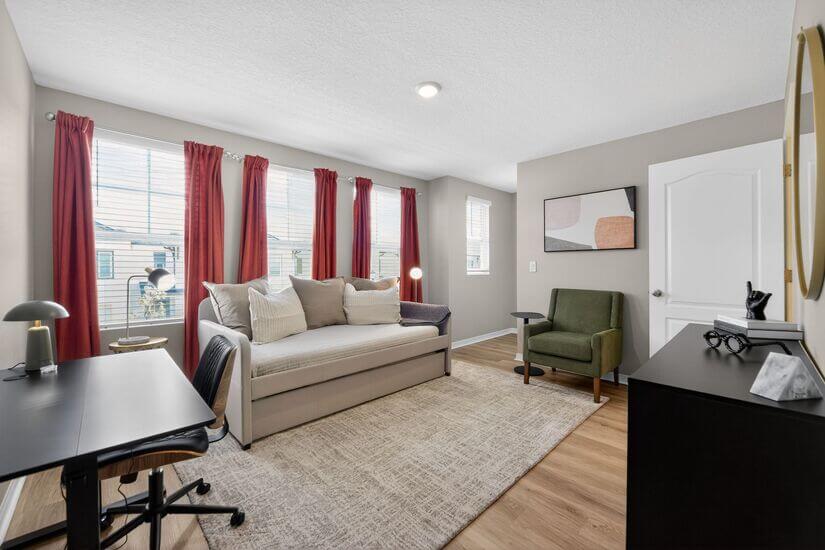 AMAZING 4BD 3 and Half Bath Townhouse