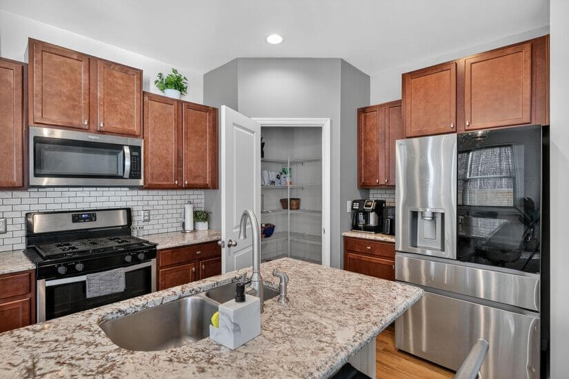 Fully Furnished Executive Home