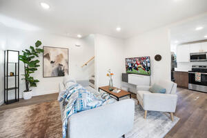 Turnkey 2BR Furnished Home Near UW