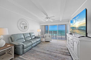Oceanfront 2br2br Naples Condo