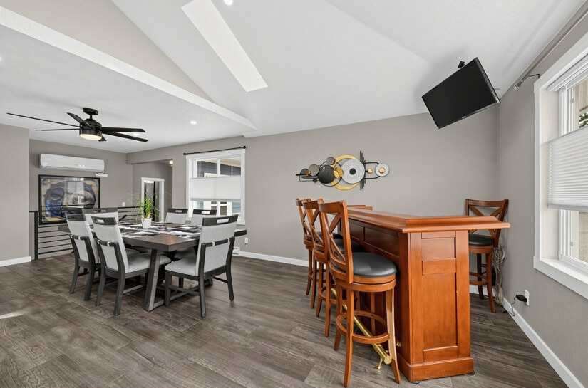 Furnished Home rental near Lake 
