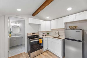 Casita B Kitchen