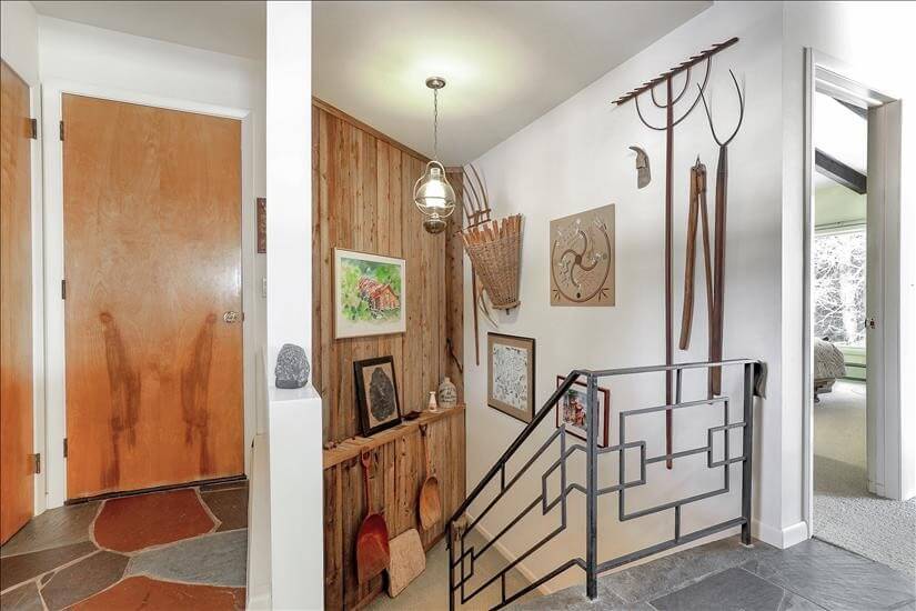 Curiosities from international travel in the