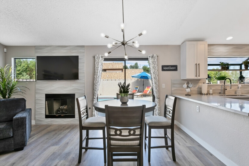 Informal dining area